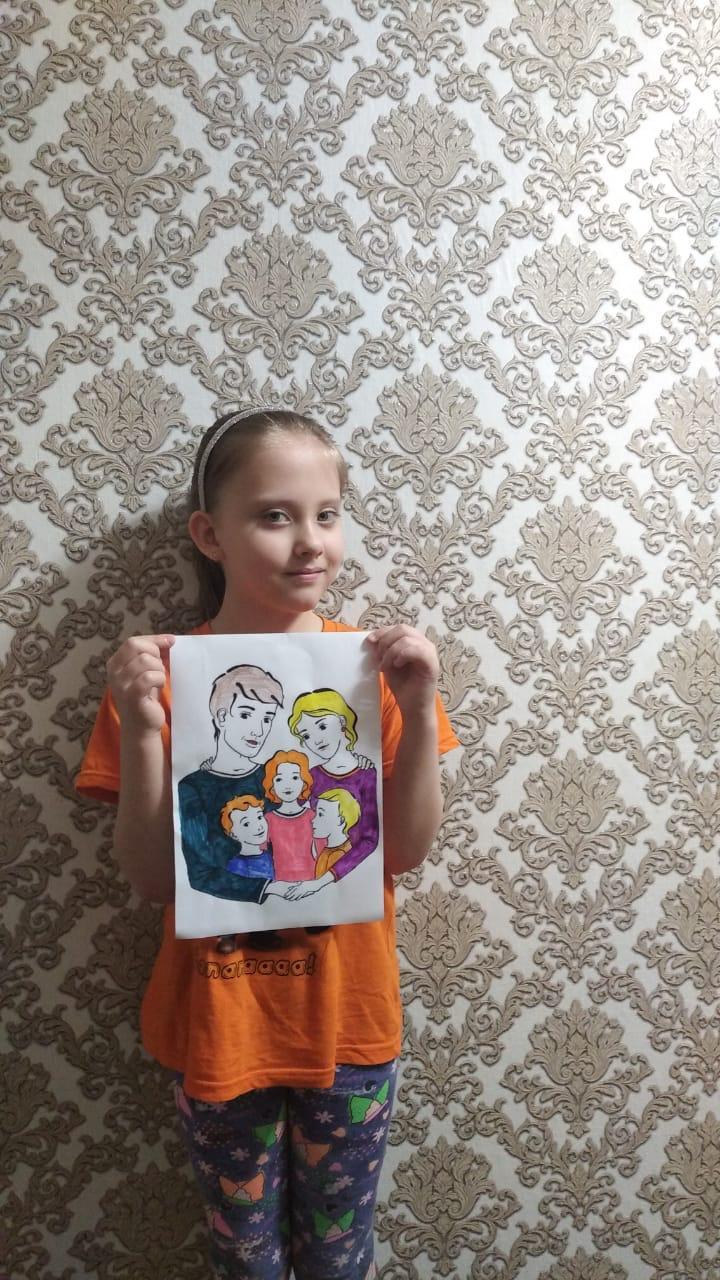 Алматы қалалық Білім басқармасы, және Жетісу аудандық білім бөлімінің тапсырмасы негізінде, 15 мамырда Халықаралық отбасы күніне орай жыл сайынғы республикалық «Отбасы сағаты» науқаны өткізіледі."Бақытты отбасы" тақырыбындағы бейнеролигін дайындалды