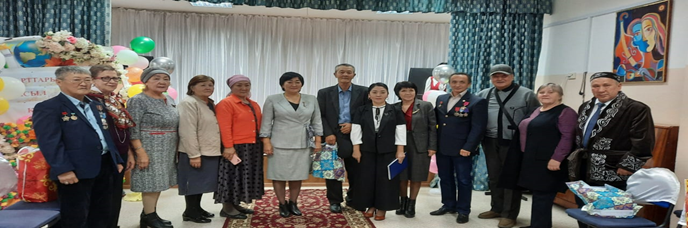 Қарттар күніне орай "Қарттарым-асыл қазынам" тақырыбында №2 ЖББМ пен бірлесе отырып мерекелік іс шара өткізілді.