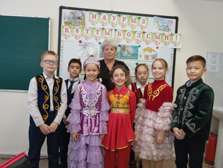 18 наурыз – Ұлттық киім күні.