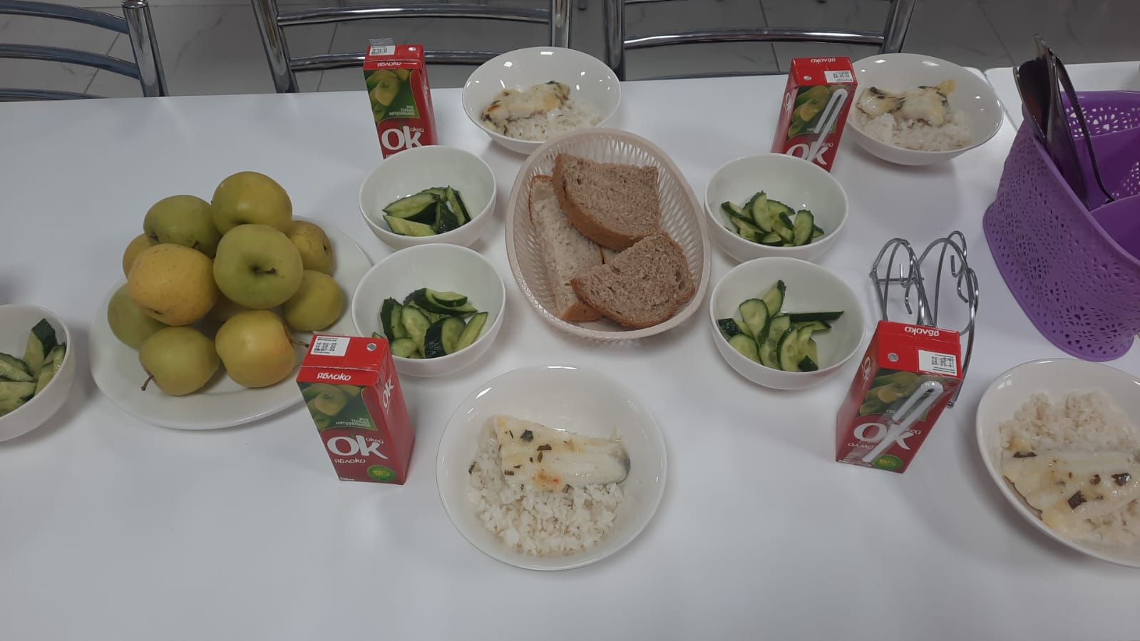 Бейсенбілік асхана тағамдары, ас мәзірі